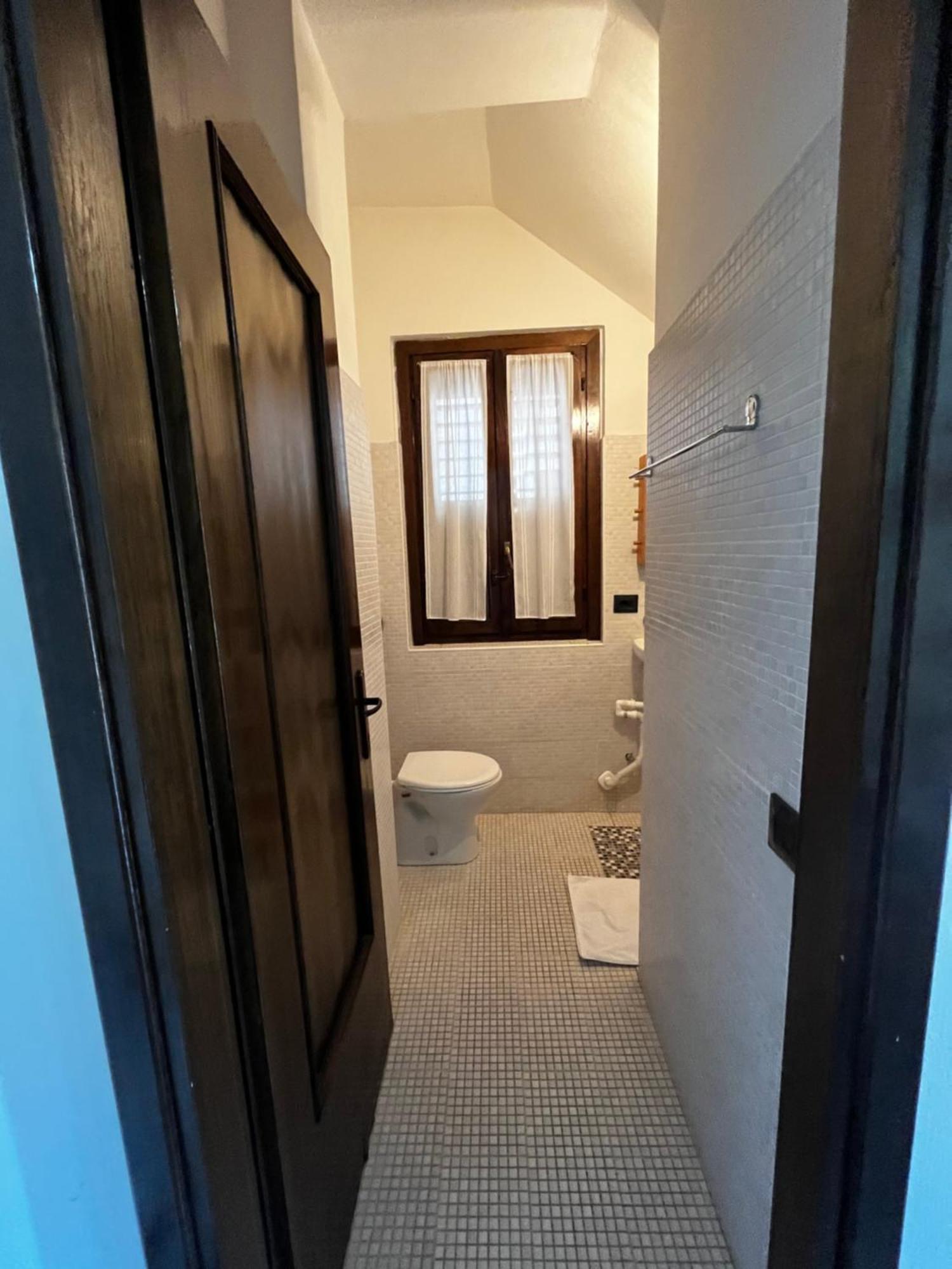 Camera Con Bagno Mirjana Cislago Exterior photo